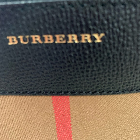 🌷💯Authentic Burberry Vintage Check Crossbody & Wallet🌷 - Picture 16 of 16